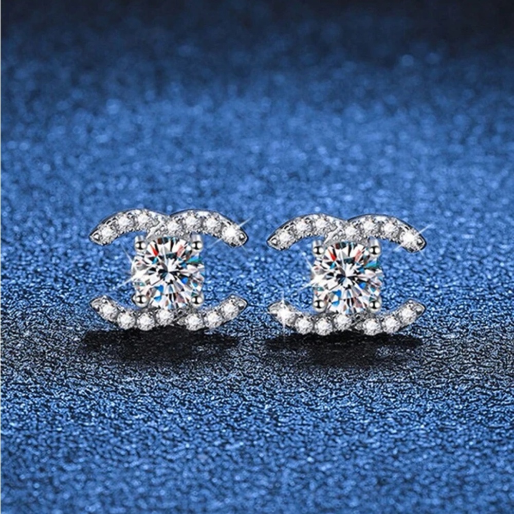 New To Bosh B 💎 | Lux Style 18k Gold Plated Moissanite Diamond Earrings